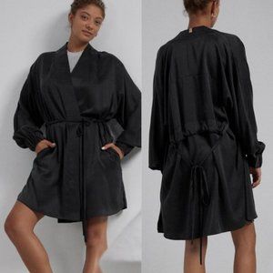 Lunya Washable Silk Robe L/XL Black Eclipse Self Tie Belt Pockets Hypoallergenic